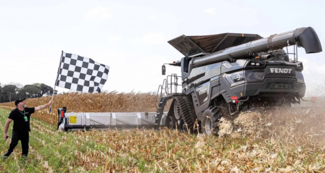 Fendt IDEAL 9T зібрав 2599 т