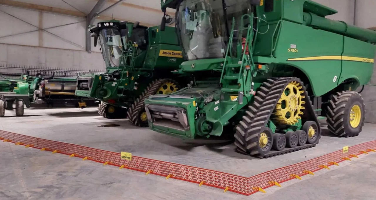 Protecting Combines From Mice