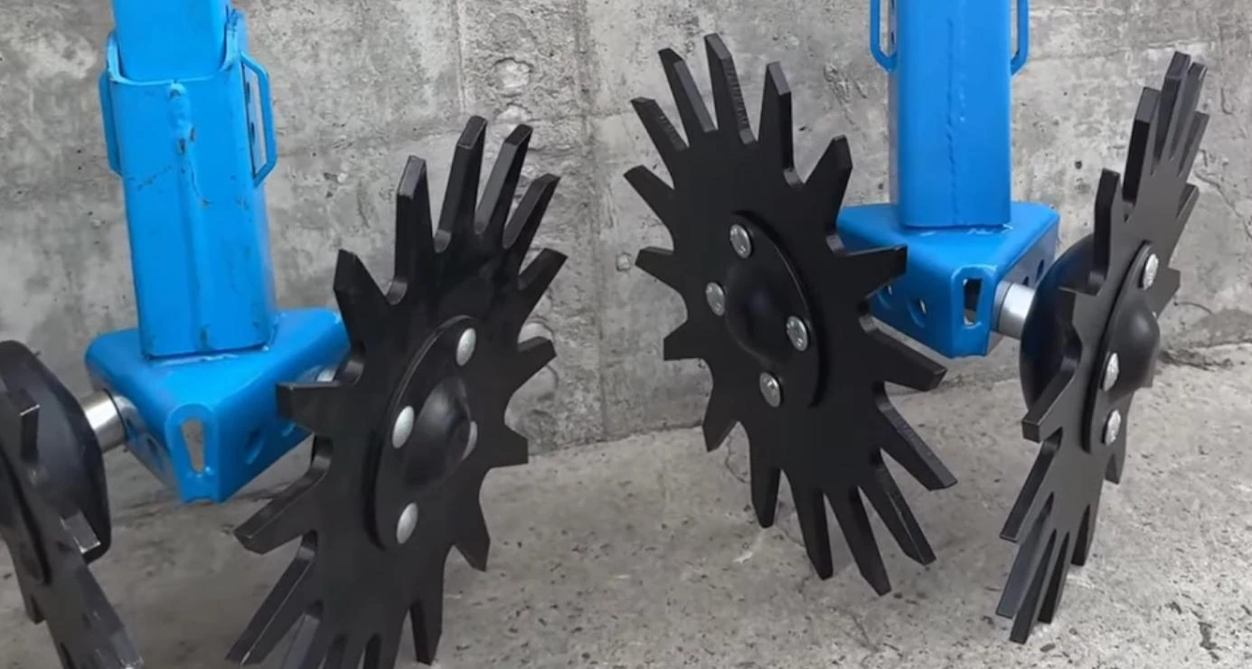 Spare parts for agricultural machinery based on a sample