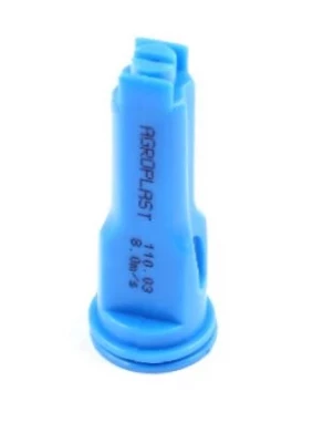 Air-induction anti drift nozzle